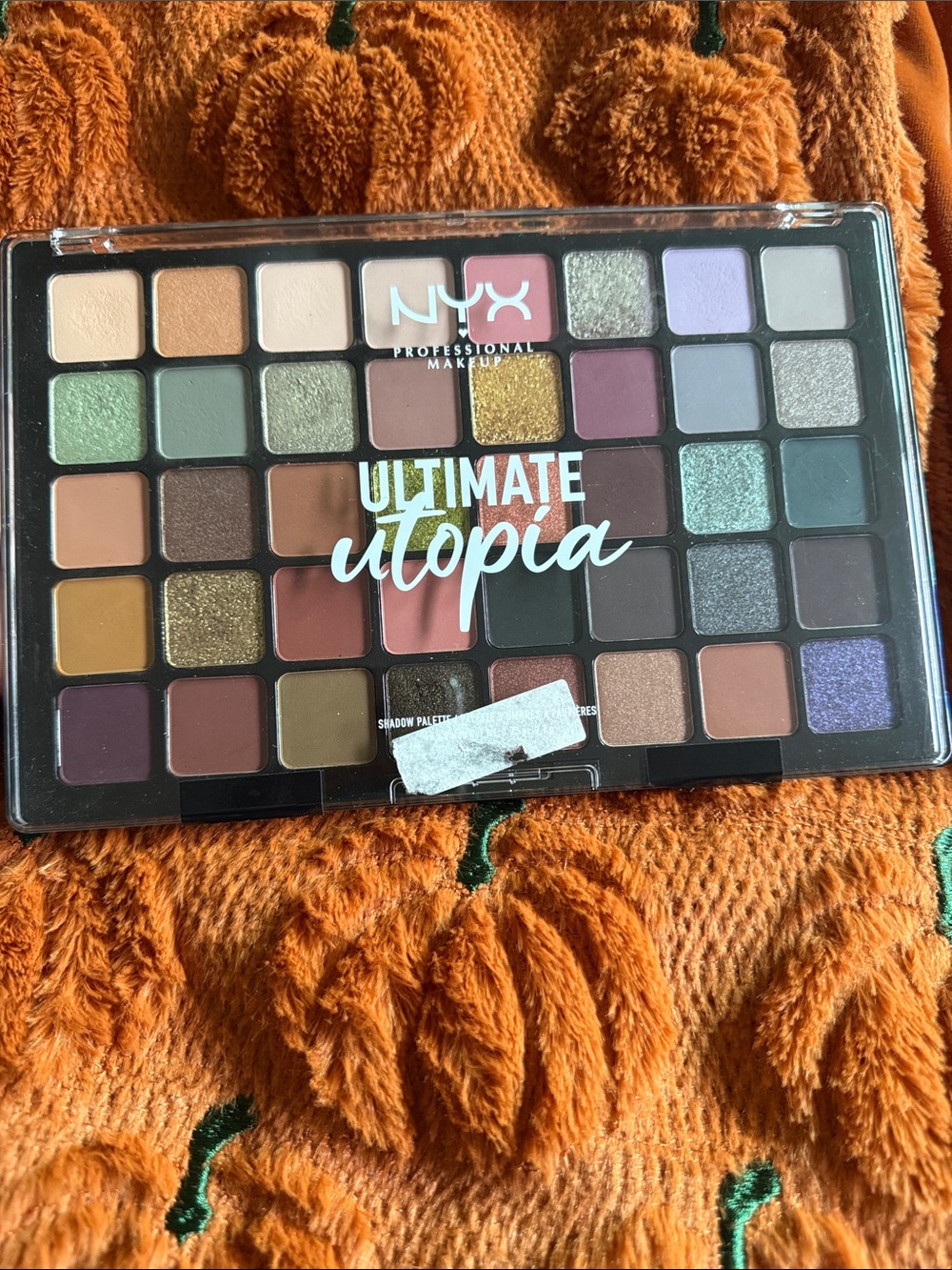 NYX Ultimate Utopia Eyeshadow Palette - Multi-Color